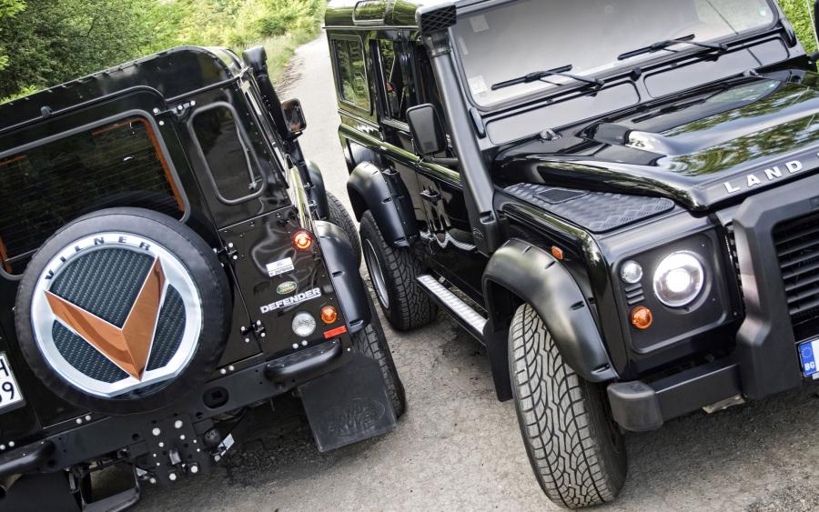  Land Rover Defender The Twins by Vilner 2011 года  (фото 7 из 51)